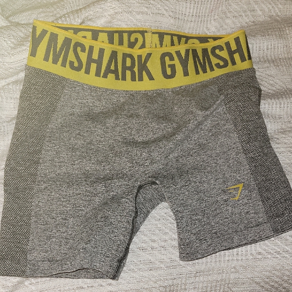 Gymshark Women's Athletic Shorts in Gray and Yellow